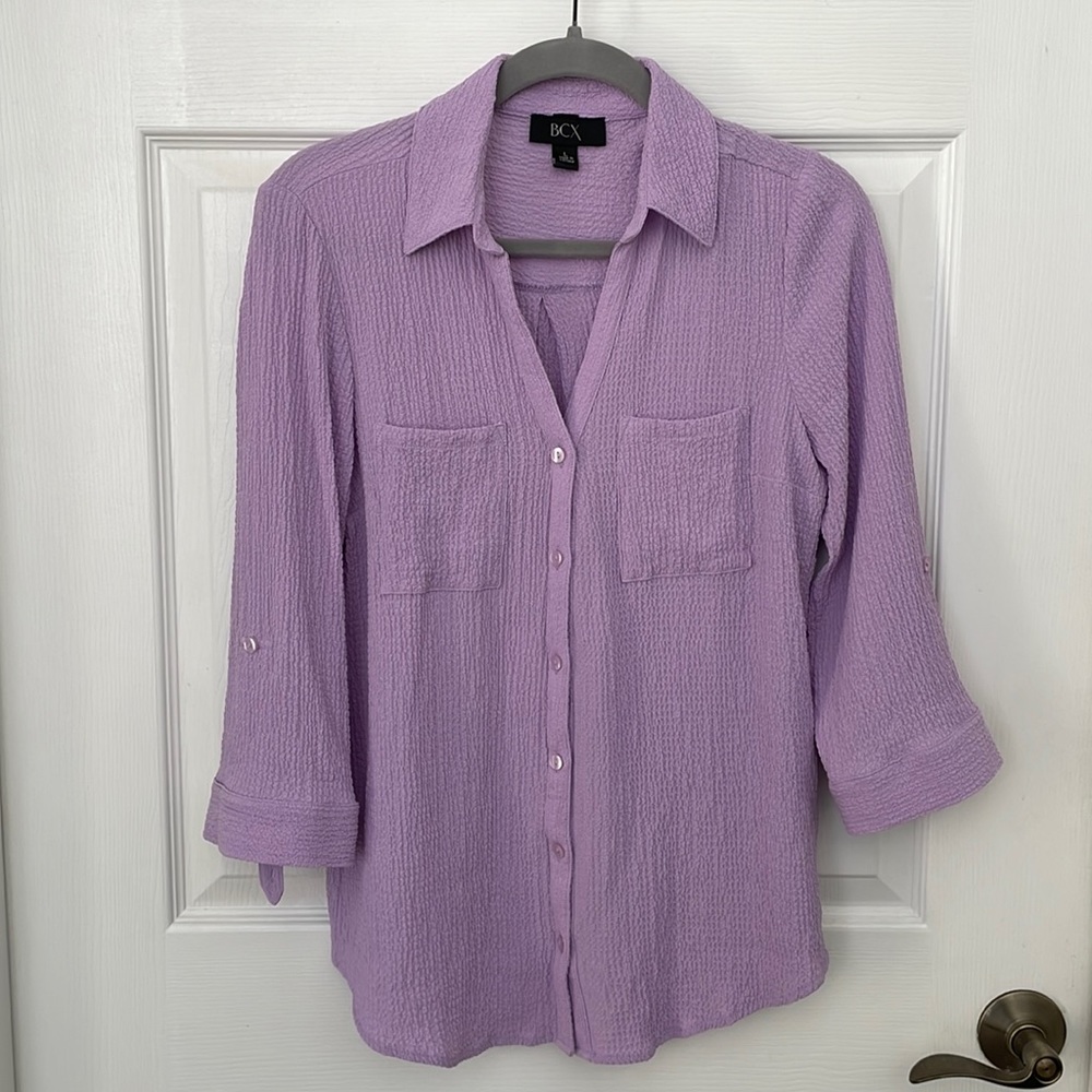 BCX women’s lavender collared top